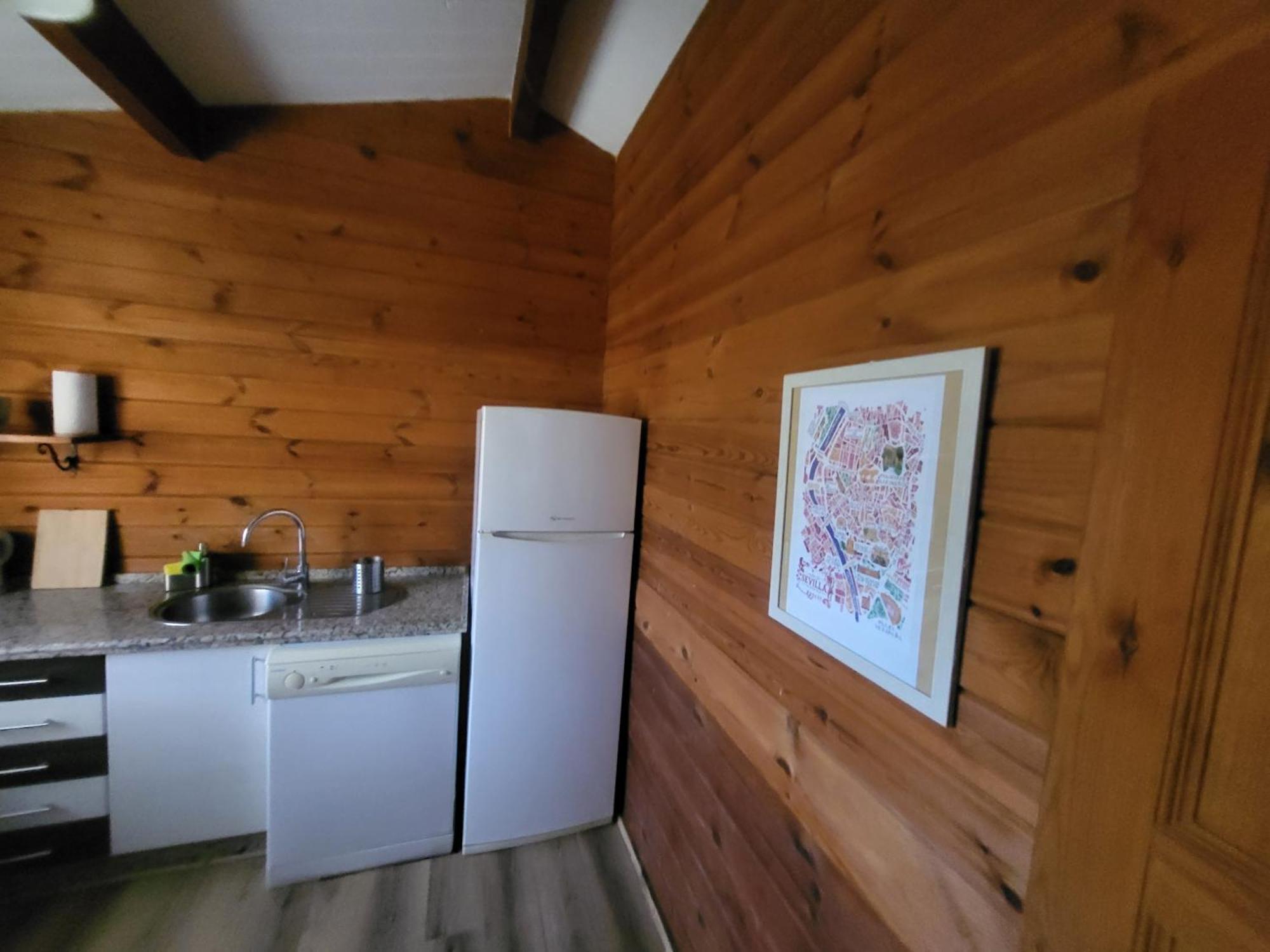 Casa Madera Urbanizacion Socorro * Séville